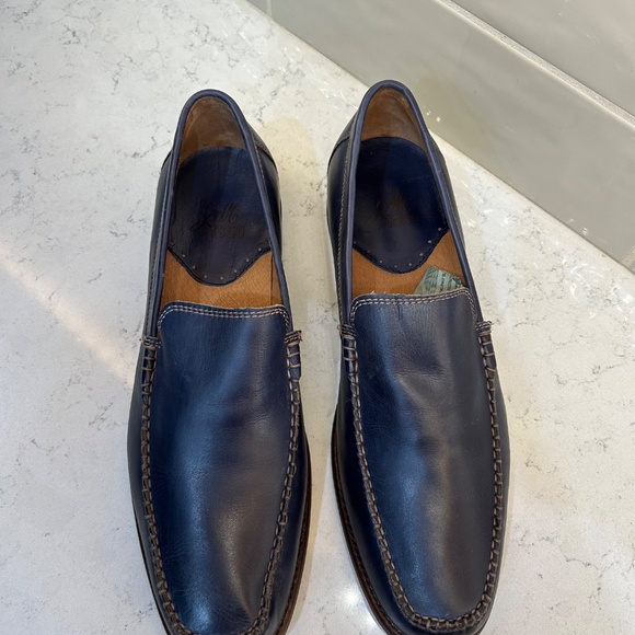 Johnston & Murphy Men’s Leather Loafers – Navy Blue – Size 12M